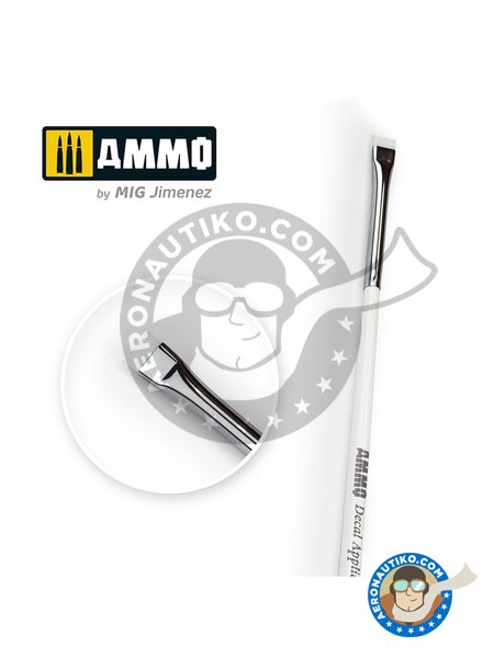 Decal Application Brush | Brush manufactured by AMMO of Mig Jimenez (ref. A.MIG-8708) image