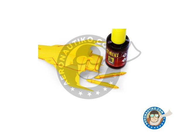 Image 2: Red Magma Cement | Glue manufactured by AMMO of Mig Jimenez (ref. A.MIG-2046)