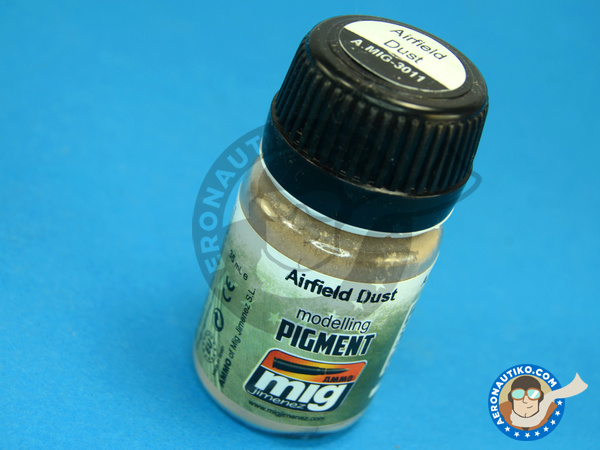 Image 1: Airfield Dust - 35 mL - Modelling Pigment | Pigments manufactured by AMMO of Mig Jimenez (ref. A.MIG-3011)