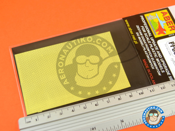 Image 4: Engrave plates with anti-slip texture #5 - 90x60 mm | Engraved plate manufactured by Aber (ref. PP05)