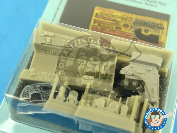 Image 2: Lockheed F-104 Starfighter G / S | Cockpit set in 1/32 scale manufactured by Aires (ref. AIRES-2197)
