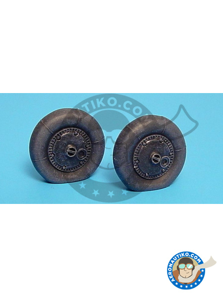 Messerschmitt Bf 109G wheels + paint mask | Wheels in 1/48 scale manufactured by Aires (ref. AIRES-4156) image