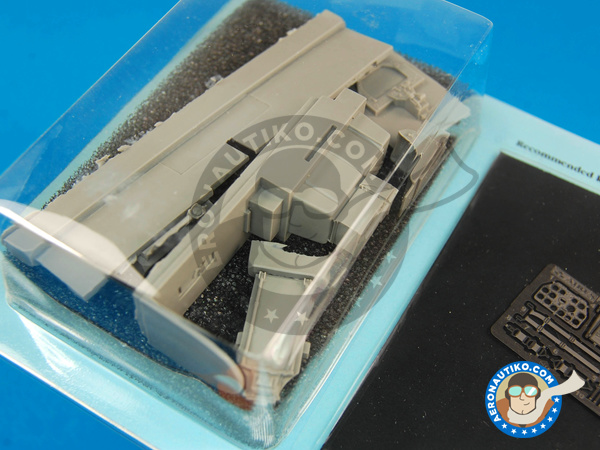 Image 3: North American P-51 Mustang B/C | Cockpit set en escala 1/48 fabricado por Aires (ref. AIRES-4223)