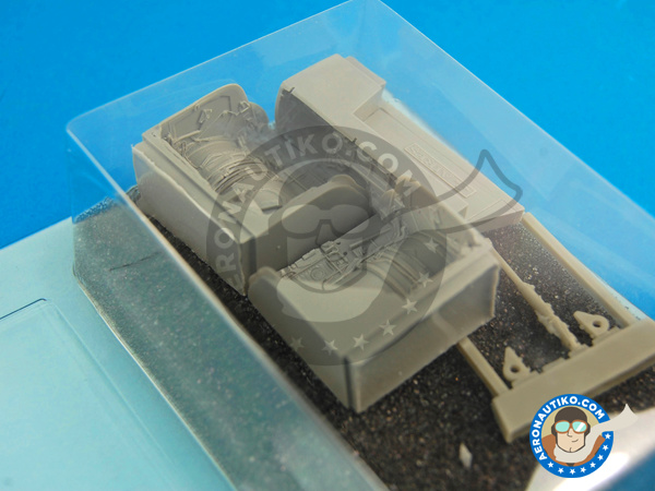 Image 3: Mikoyan-Gurevich MiG-23 Flogger | Wheel bay in 1/48 scale manufactured by Aires (ref. AIRES-4569)