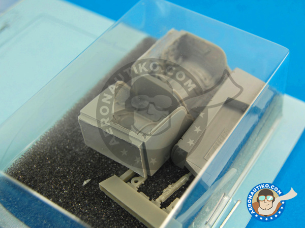 Image 4: Mikoyan-Gurevich MiG-23 Flogger | Wheel bay in 1/48 scale manufactured by Aires (ref. AIRES-4569)