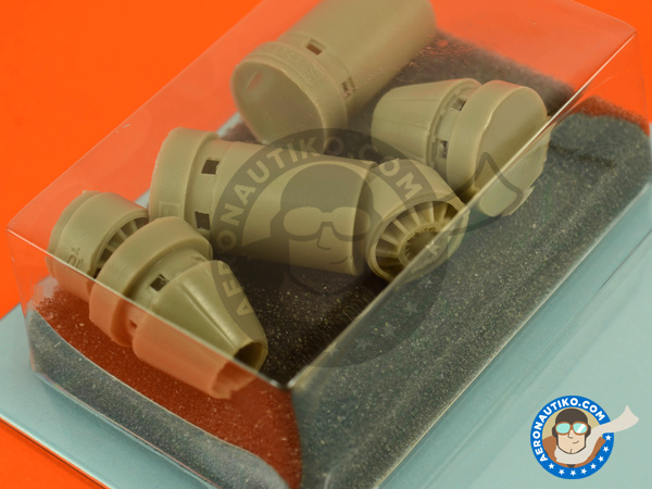 Image 1: McDonnell Douglas F/A-18 Hornet | Exhaust nozzles closed E/F Super Hornet | Exhaust nozzle in 1/48 scale manufactured by Aires (ref. AIRES-4636)