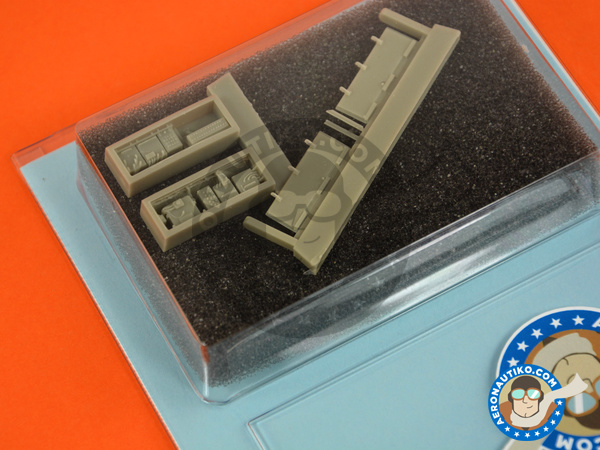 Image 3: Panavia Tornado IDS | Electronic bay in 1/48 scale manufactured by Aires (ref. AIRES-4664)
