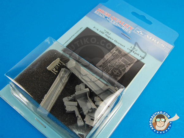 Image 1: McDonnell Douglas F/A-18 Hornet Cockpit set E / F | Cockpit set en escala 1/72 fabricado por Aires (ref. AIRES-7282)