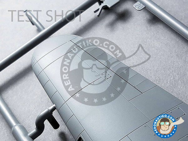 Image 13: Hawker "Hurricane"  Mk. IIc / Expert Set | Maqueta de avión en escala 1/72 fabricado por Arma Hobby (ref. 70035)