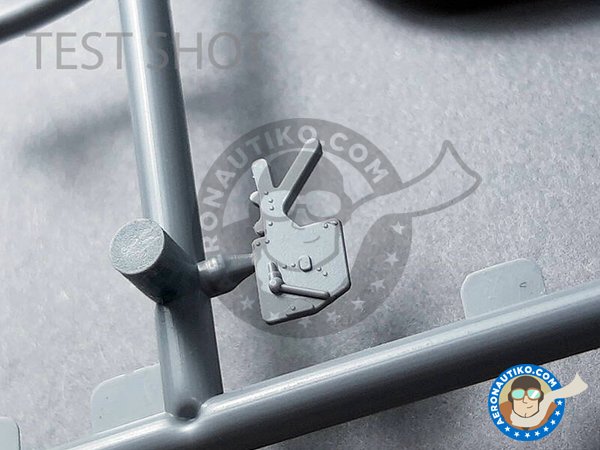 Image 19: Hawker "Hurricane"  Mk. IIc / Expert Set | Maqueta de avión en escala 1/72 fabricado por Arma Hobby (ref. 70035)