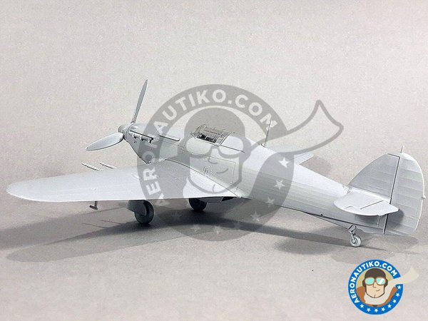 Image 21: Hawker "Hurricane"  Mk. IIc / Expert Set | Maqueta de avión en escala 1/72 fabricado por Arma Hobby (ref. 70035)