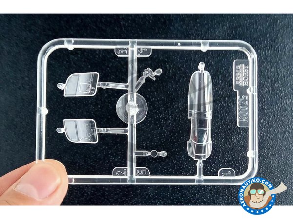 Image 11: Bell P-39N Airacobra | Airplane kit in 1/72 scale manufactured by Arma Hobby (ref. 70056)