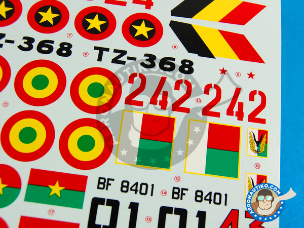 Image 3: Mikoyan-Gurevich MiG-17 Fresco F |  en escala 1/32 fabricado por Berna Decals (ref. BD32-25)