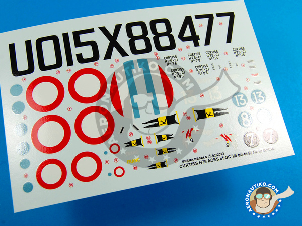 Image 1: Curtiss H-75 Hawk Aces of GC I/4 French Service |  en escala 1/48 fabricado por Berna Decals (ref. BD48-83)