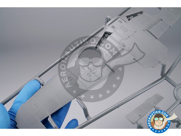 Image 1: Messerschmitt Bf-109G-6 | Airplane kit in 1/35 scale manufactured by Border Model (ref. BF001)