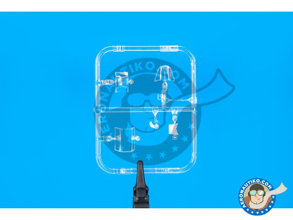 Image 12: Bf 109E in the Battle of Britain (limited edition - dual combo) | Airplane kit in 1/48 scale manufactured by Eduard (ref. 11144)