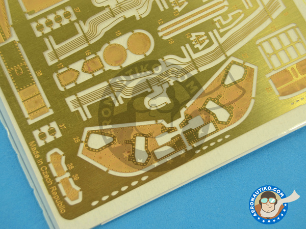 Image 5: Dassault Mirage III Exterior C | Photo-etched parts in 1/32 scale manufactured by Eduard (ref. 32385)