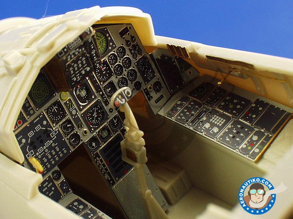 Image 2: Interior F-15C 1/32 C | Fotograbados en escala 1/32 fabricado por Eduard (ref. 32532)