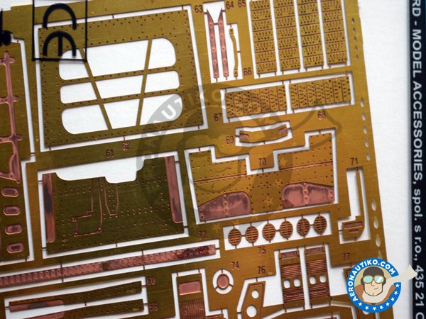 Image 4: Grumman F-14D interior | Coloured photo-etched cockpit parts in 1/32 scale manufactured by Eduard (ref. 32707)