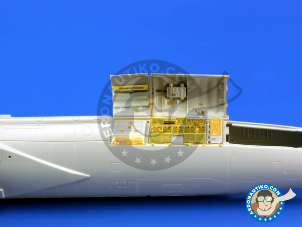 Image 4: Lockheed F-104 Starfighter Electronic Equipment G | Photo-etched parts in 1/32 scale manufactured by Eduard (ref. 32869)