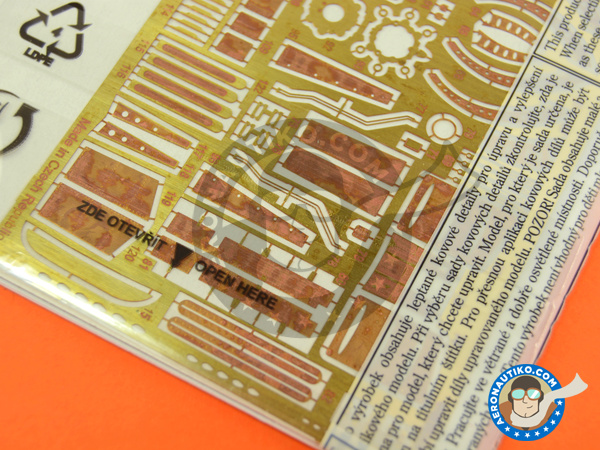 Image 6: Grumman A-6 Intruder E TRAM | Photo-etched parts in 1/48 scale manufactured by Eduard (ref. 48864)