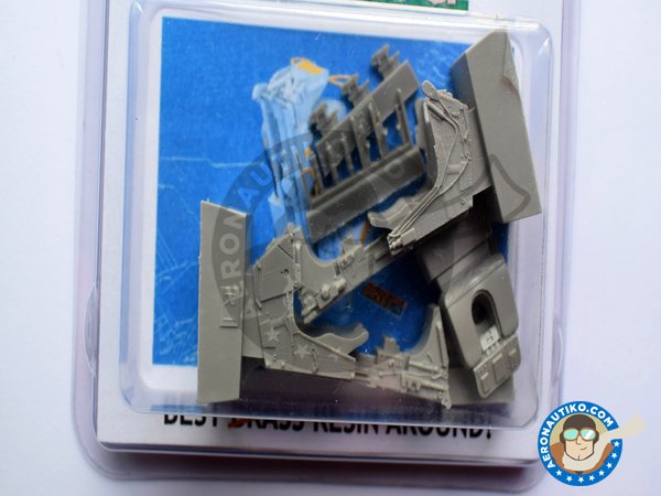 Image 2: Martin Baker Mk7, F-4 Phantom B/J/N/S ejection seat | Ejection seat in 1/32 scale manufactured by Eduard (ref. 632002)