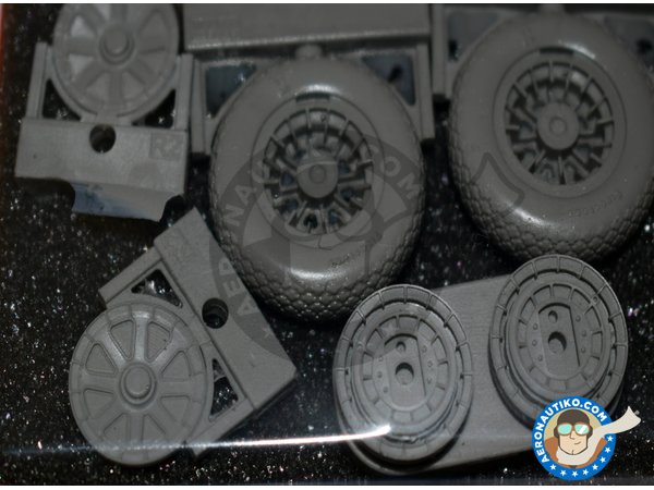 Image 1: Vought F4U Corsair Wheels | Wheels in 1/32 scale manufactured by Eduard (ref. 632019)