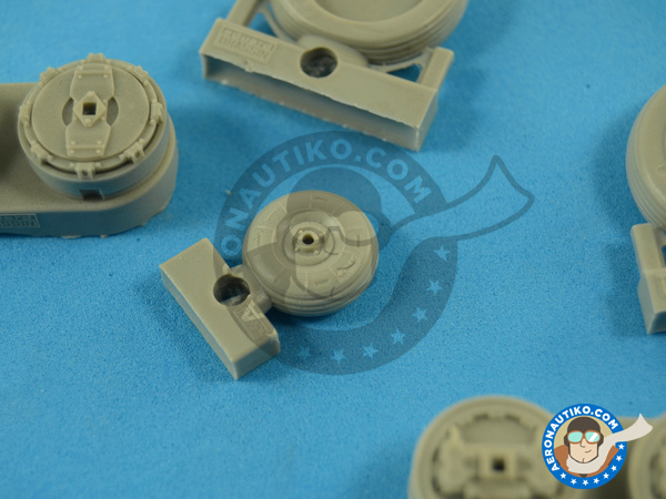 Image 6: Dassault Mirage III C | Wheels in 1/32 scale manufactured by Eduard (ref. 632076)