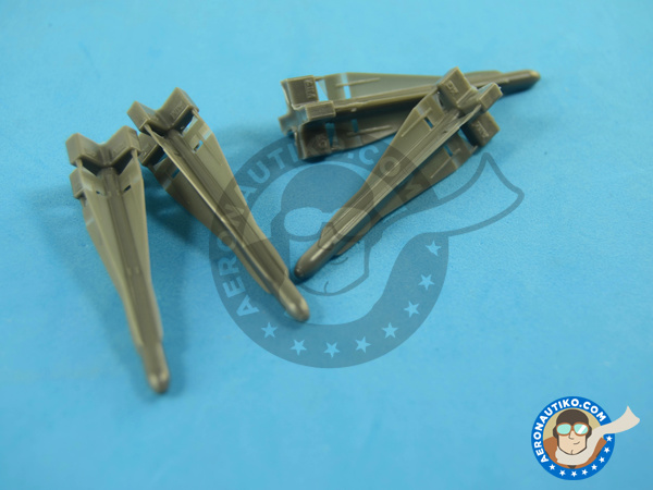Image 3: Hughes AIM-4 Falcon G | Missiles in 1/48 scale manufactured by Eduard (ref. 648187)