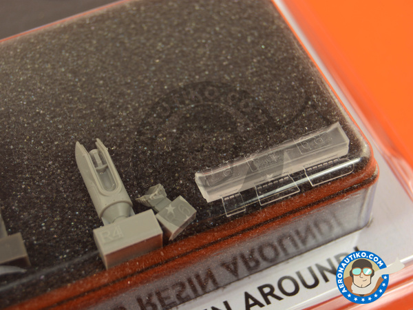 Image 7: Lockheed Martin Sniper Advanced Targeting Pod ATP | Missiles in 1/48 scale manufactured by Eduard (ref. 648252)