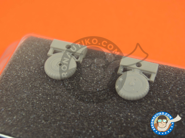 Image 4: Messerschmitt Bf 109 G-6 | Wheels in 1/48 scale manufactured by Eduard (ref. 648261)