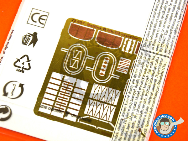 Image 3: Handley Page Halifax B Mk. III | Photo-etched parts in 1/72 scale manufactured by Eduard (ref. 72627)