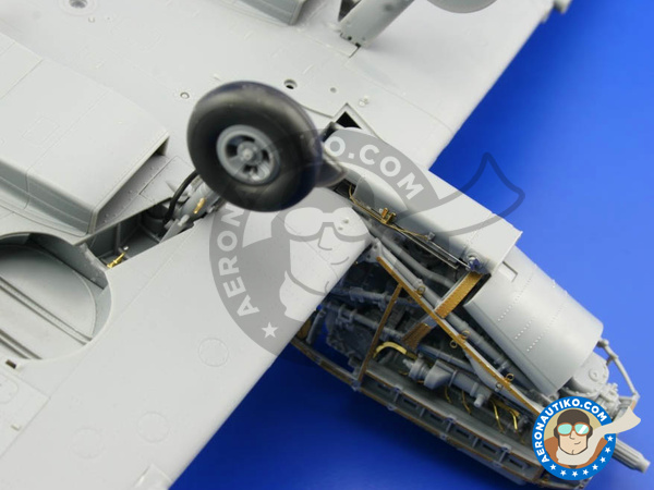 Image 7: Supermarine Spitfire Mk. IX late | Big ED set in 1/32 scale manufactured by Eduard (ref. BIG3286)