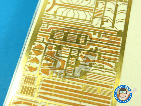 Image 4: Supermarine Spitfire Exterior Mk. IX | Photo-etched parts in 1/32 scale manufactured by Eduard (ref. ED32249)