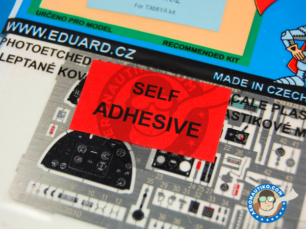 Image 2: Supermarine Spitfire Mk. VIII | Cockpit set in 1/32 scale manufactured by Eduard (ref. ED33085)