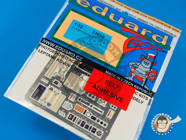 Image 1: Curtiss P-40 Warhawk M | Fotograbados coloreados para el Cockpit en escala 1/32 fabricado por Eduard (ref. ED33090)