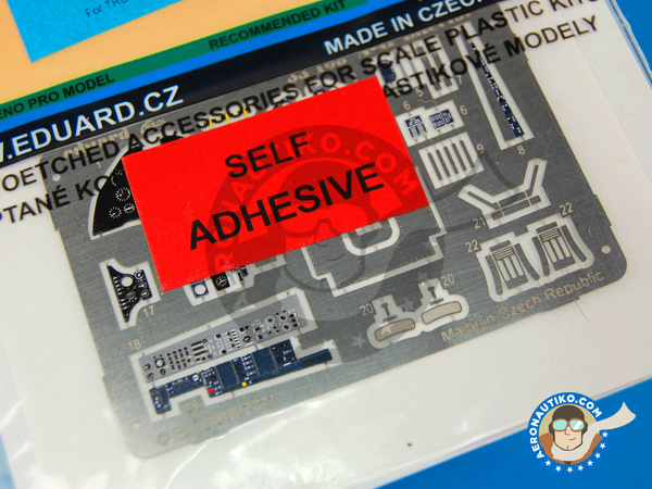 Image 2: Douglas A-4 Skyhawk F | Coloured photo-etched cockpit parts in 1/32 scale manufactured by Eduard (ref. ED33108)