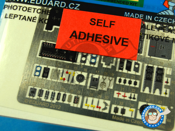 Image 1: Junkers Ju-87 Stuka B-2 | Coloured photo-etched cockpit parts in 1/32 scale manufactured by Eduard (ref. ED33113)