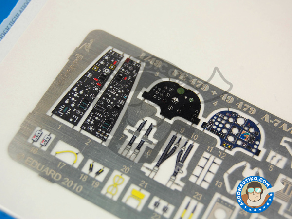 Image 3: Ling-Temco-Vought A-7 Corsair II A-7A/B | Fotograbados coloreados para el Cockpit en escala 1/48 fabricado por Eduard (ref. ED49479)