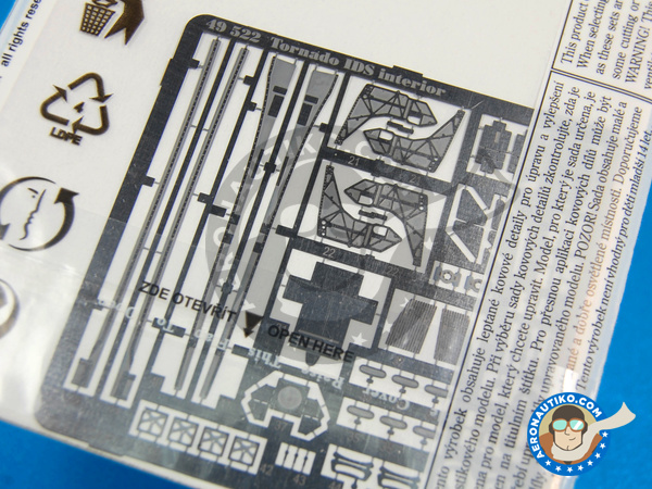 Image 2: Panavia Tornado IDS | Fotograbados coloreados para el Cockpit en escala 1/48 fabricado por Eduard (ref. ED49522)