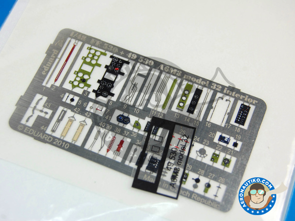 Image 3: Mitsubishi A6M Zero Model 32 | Fotograbados en escala 1/48 fabricado por Eduard (ref. ED49530)