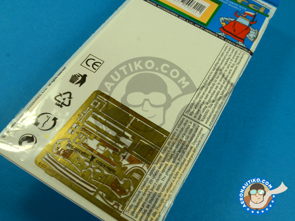 Image 4: Mikoyan-Gurevich MiG-21 Fishbed F-13 | Cockpit set in 1/48 scale manufactured by Eduard (ref. ED49621)