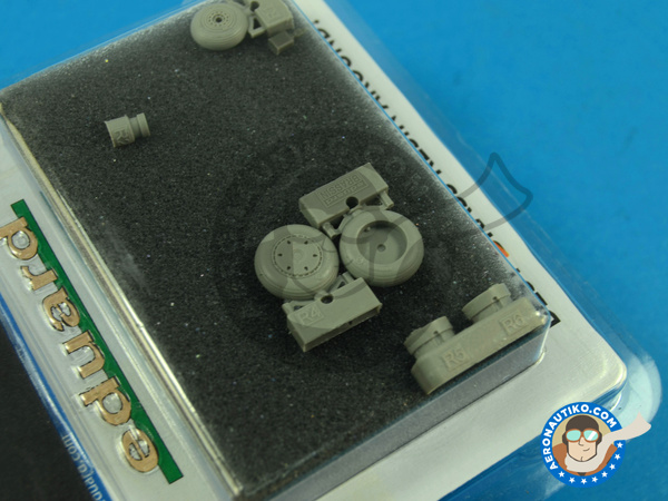 Image 5: Mikoyan-Gurevich MiG-21 Fishbed F-13 | Wheels in 1/48 scale manufactured by Eduard (ref. ED648103)