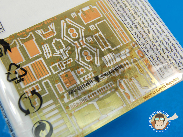 Image 5: British Aerospace Harrier FRS.1 Sea Harrier | Coloured photo-etched cockpit parts in 1/72 scale manufactured by Eduard (ref. ED73457)