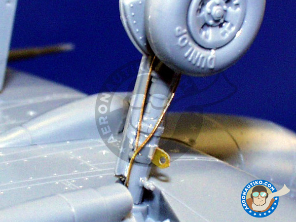 Image 6: Supermarine Spitfire Mk. Vb | Big ED set in 1/48 scale manufactured by Eduard (ref. EDBIG4851)