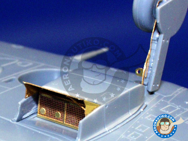 Image 8: Supermarine Spitfire Mk. Vb | Big ED set in 1/48 scale manufactured by Eduard (ref. EDBIG4851)