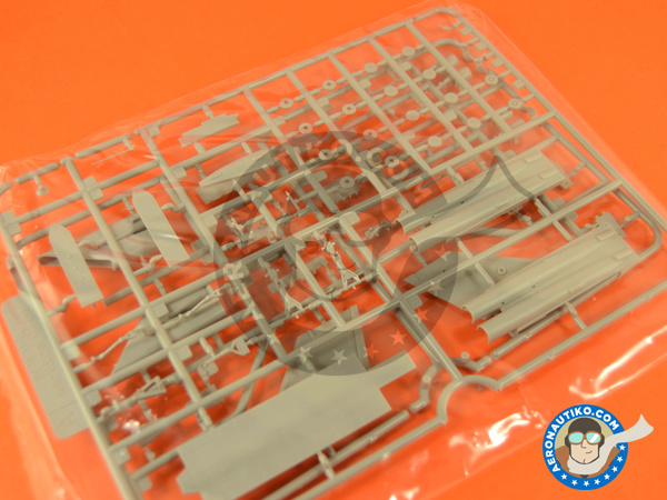 Image 9: Avro 698 Vulcan K.2 Tanker | Airplane kit in 1/144 scale manufactured by Great Wall Hobby (ref. L1002)