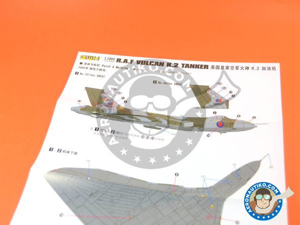 Image 14: Avro 698 Vulcan K.2 Tanker | Airplane kit in 1/144 scale manufactured by Great Wall Hobby (ref. L1002)