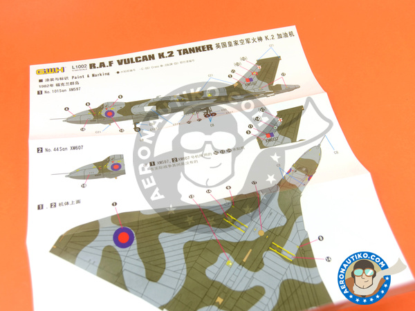 Image 15: Avro 698 Vulcan K.2 Tanker | Airplane kit in 1/144 scale manufactured by Great Wall Hobby (ref. L1002)