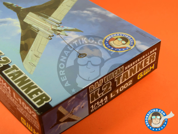 Image 17: Avro 698 Vulcan K.2 Tanker | Airplane kit in 1/144 scale manufactured by Great Wall Hobby (ref. L1002)